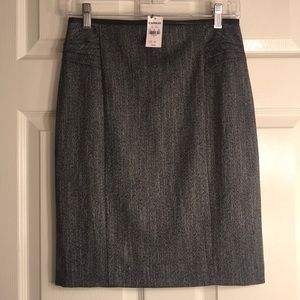 NWT Express Gray Pencil Skirt Size 2